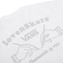 Vans x Lovenskate – T-Shirt mit Stifttasche in Weiß